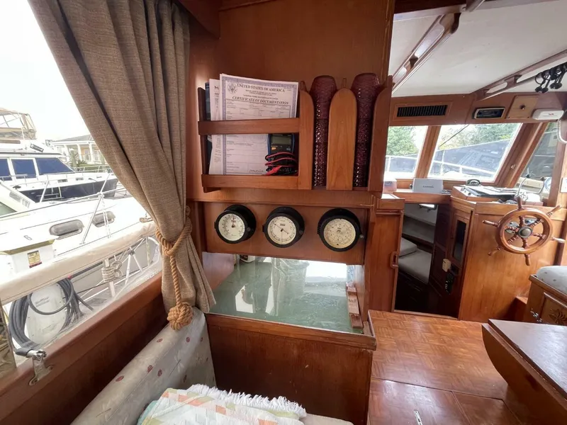Slide: The Image of Marine Trader 34 Double Cabin 1991 - 5891658