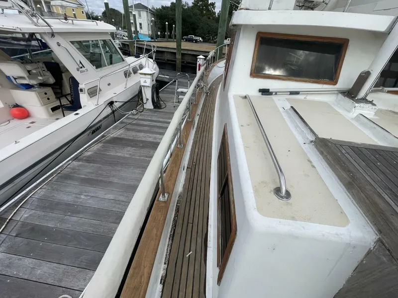 Slide: The Image of Marine Trader 34 Double Cabin 1991 - 5891667