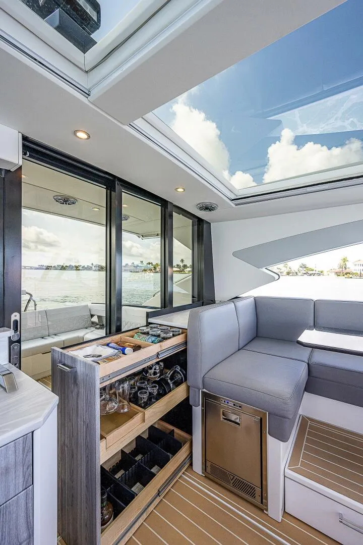 Slide: The Image of Formula 500 SSC 2022 - 5891864