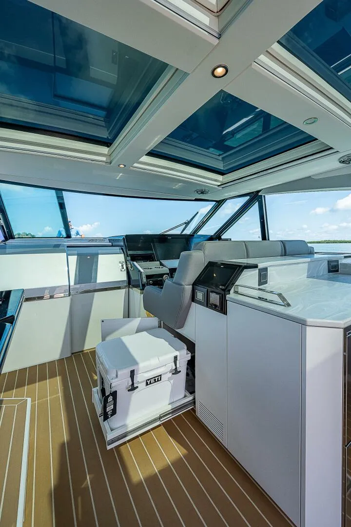 Slide: The Image of Formula 500 SSC 2022 - 5891866