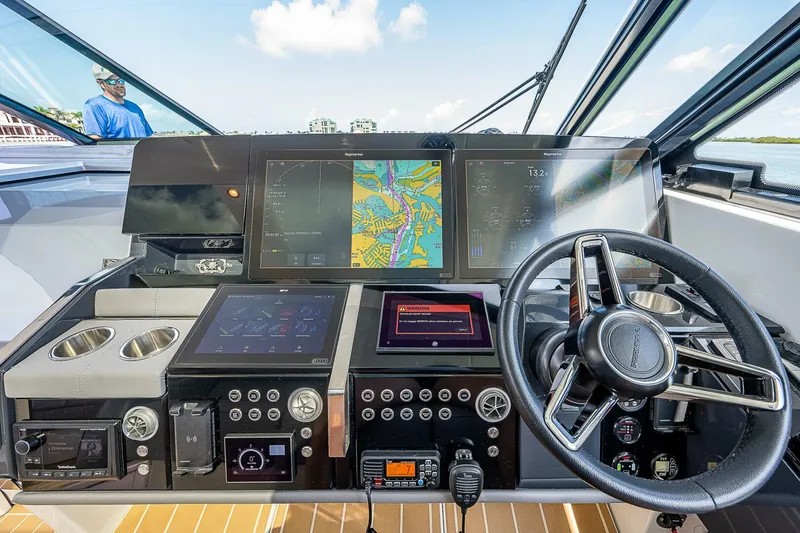 Slide: The Image of Formula 500 SSC 2022 - 5891867