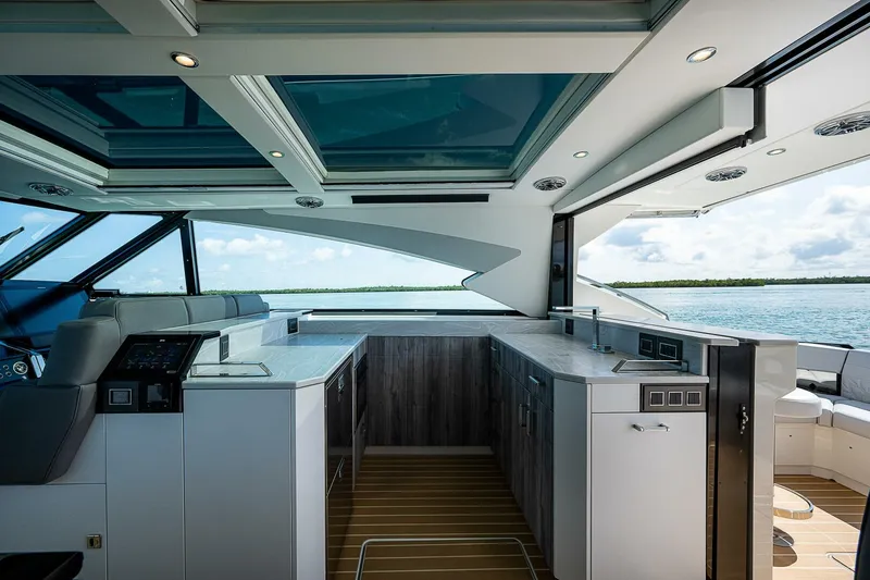 Slide: The Image of Formula 500 SSC 2022 - 5891848