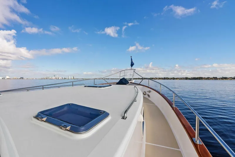 Slide: The Image of Grand Banks Europa 46 2006 - 5891760