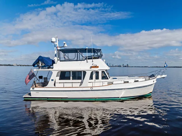 Slide: The Image of Grand Banks Europa 46 2006 - 70
