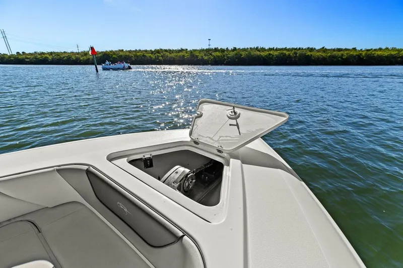 Slide: The Image of Shearwater 270 SS Open Carolina 2021 - 5892037