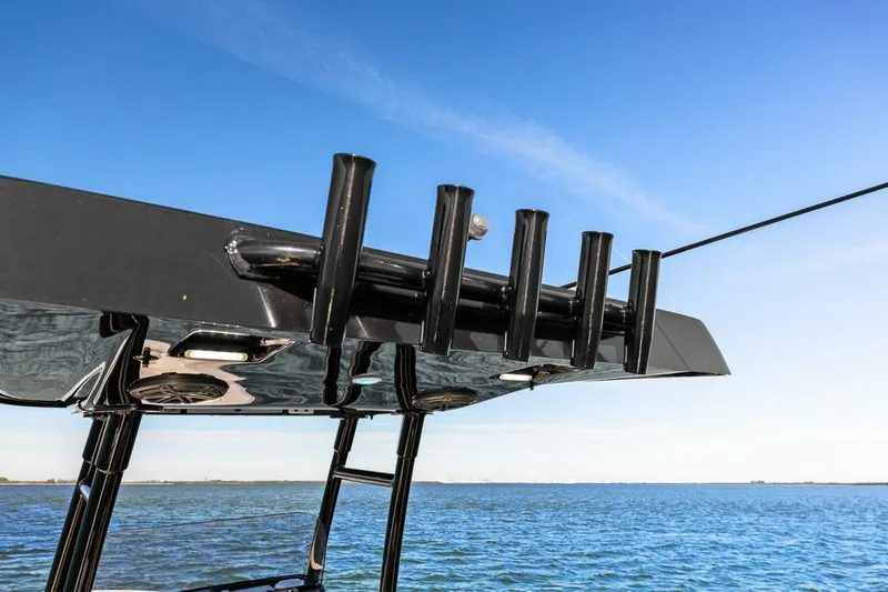 Slide: The Image of Shearwater 270 SS Open Carolina 2021 - 5892046