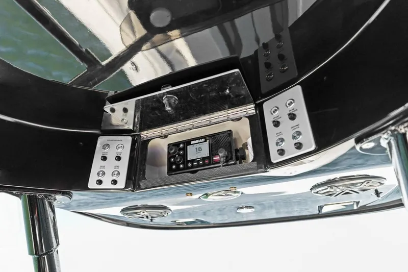 Slide: The Image of Shearwater 270 SS Open Carolina 2021 - 5892049