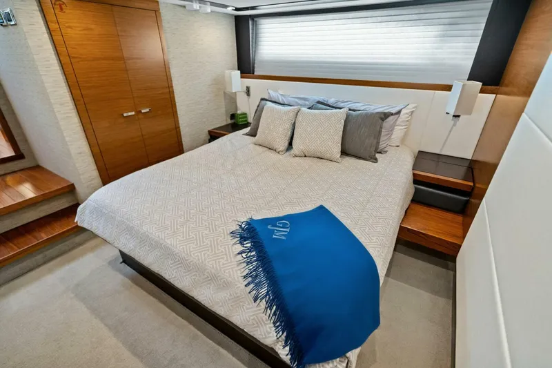 Slide: The Image of 2016 Tiara Yachts 50 Flybridge - Stateroom - 5910739