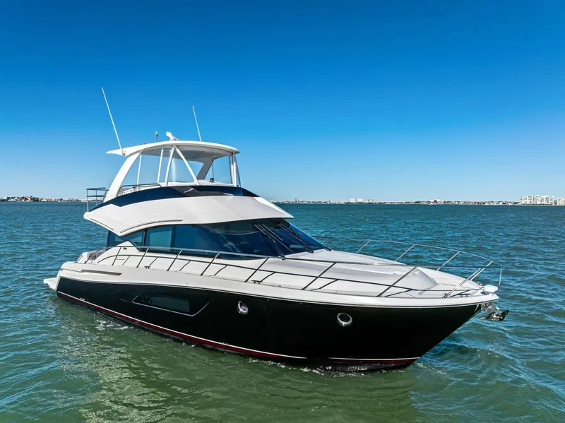 Slide: The Image of 2016 Tiara Yachts 50 Flybridge - Profile - 5910613