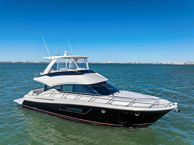 Slide: The Image of Tiara 50 Flybridge 2016 - 92