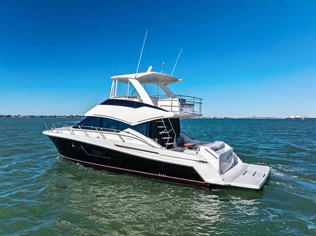 Slide: The Image of Tiara 50 Flybridge 2016 - 96