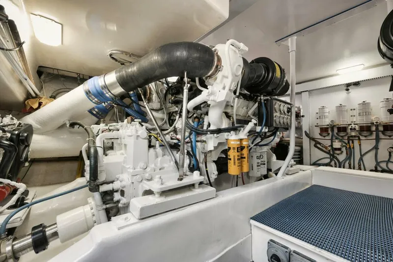 Slide: The Image of Ocean 73 UNCONQUERED - Engine Room 2005 Ocean 73 Super Sport UNCONQUERED - 5892501