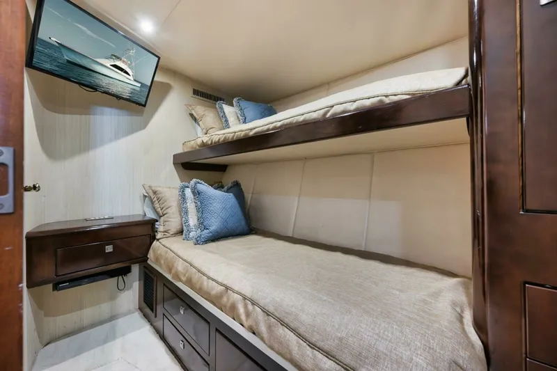 Slide: The Image of Ocean 73 UNCONQUERED - Guest Bunk Stateroom 2005 Ocean 73 Super Sport UNCONQUERED - 7650724