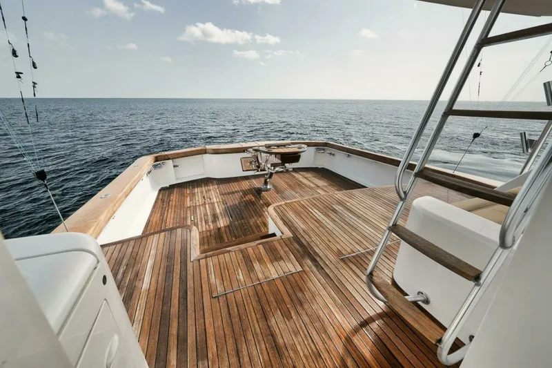 Slide: The Image of Ocean 73 UNCONQUERED - Cockpit 2005 Ocean 73 Super Sport UNCONQUERED - 7650735