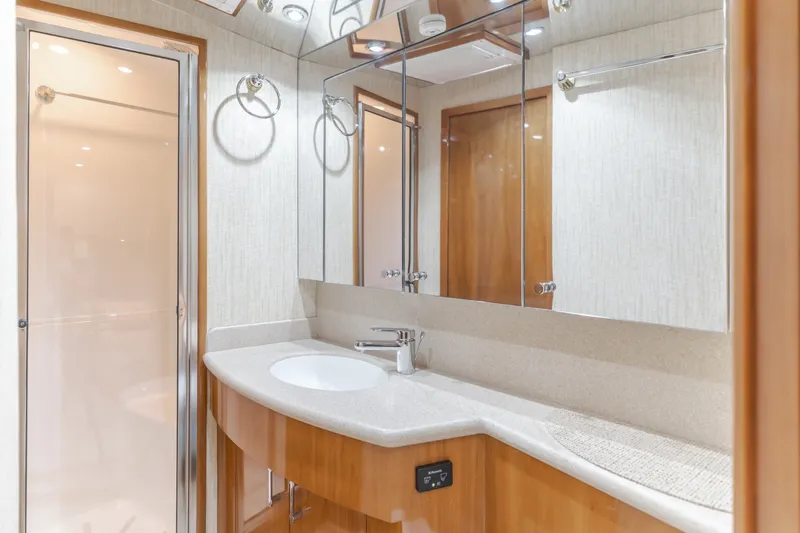 Slide: The Image of 2003 Hatteras 54 Convertible - BRAINWAVE - 6017834