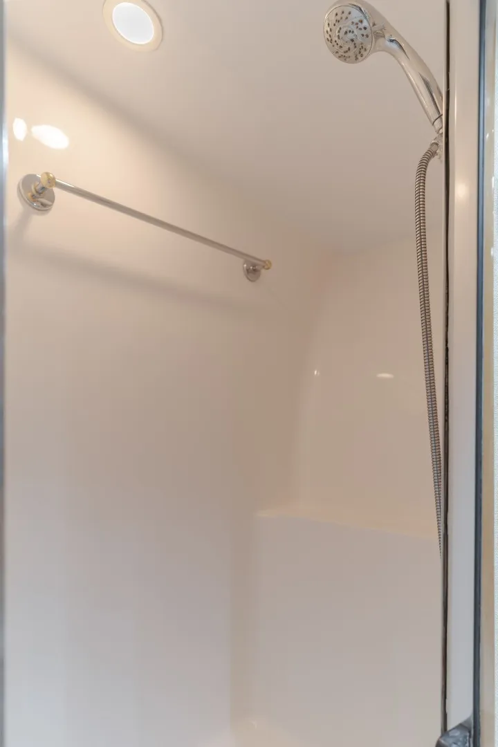 Slide: The Image of 2003 Hatteras 54 Convertible - BRAINWAVE - 6017835