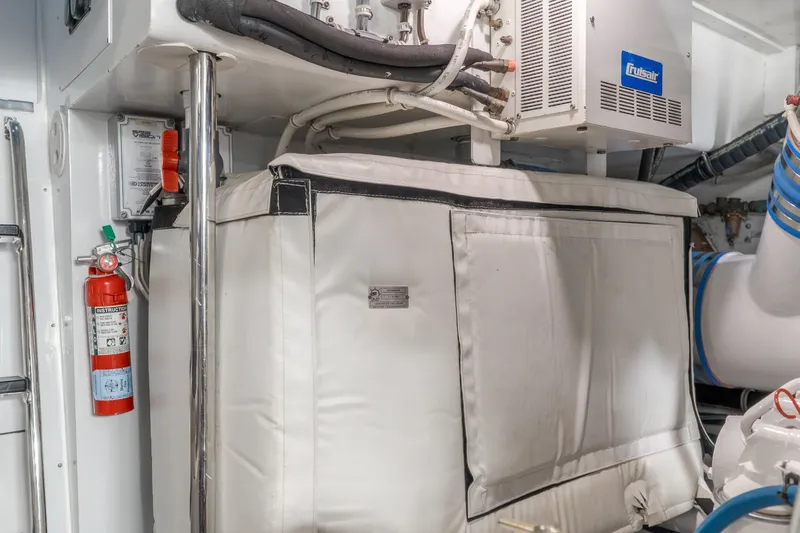 Slide: The Image of 2003 Hatteras 54 Convertible - BRAINWAVE - 6017961