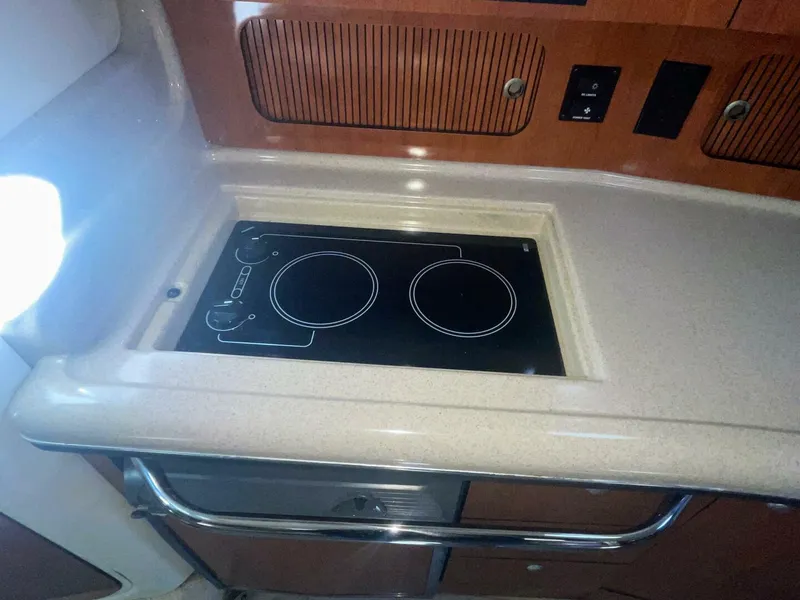 Slide: The Image of Sea Ray 320 Sundancer 2006 - 5892699