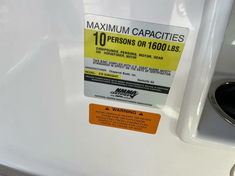 Slide: The Image of Chaparral 210 Suncoast 2016 - 5893361