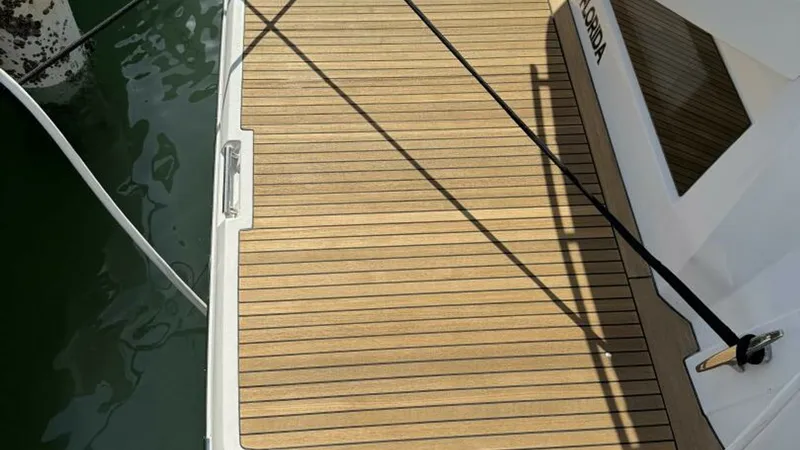 Slide: The Image of 2018 Prestige 460 S - 6613646