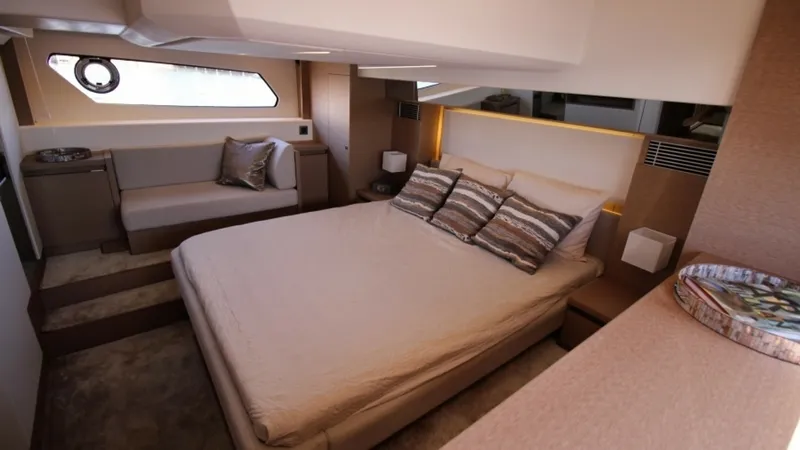 Slide: The Image of 2018 Prestige 460 S Master Stateroom - 6613612