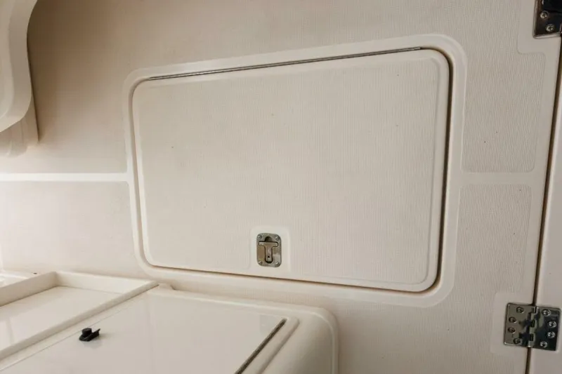 Slide: The Image of Tiara 3500 Open 2001 - 5893266