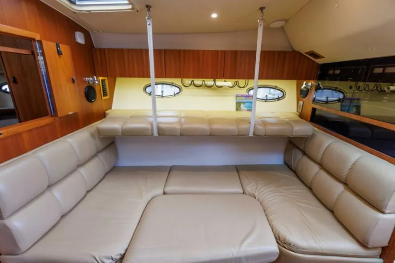 Slide: The Image of Tiara 3500 Open 2001 - 5893283