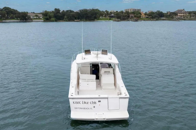 Slide: The Image of Tiara 3500 Open 2001 - 5893110