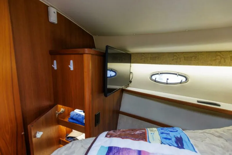 Slide: The Image of Tiara 3500 Open 2001 - 5893287