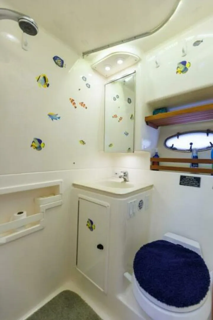 Slide: The Image of Tiara 3500 Open 2001 - 5893289