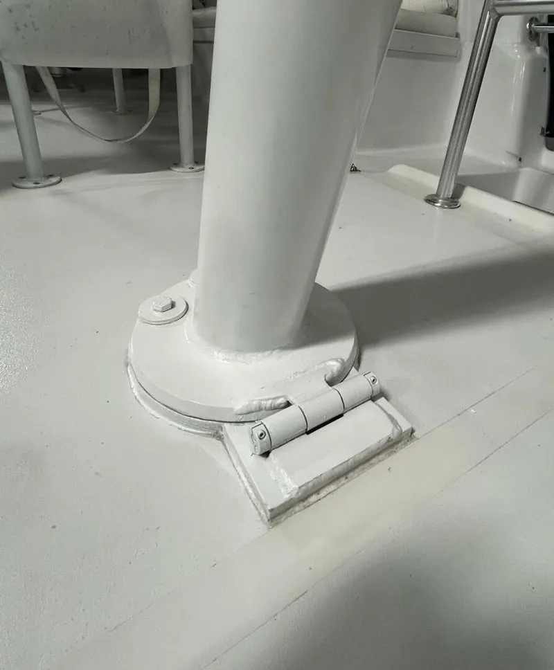 Slide: The Image of Mainship 350 1999 - 5900336