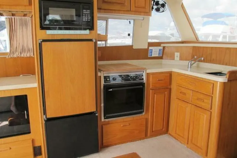 Slide: The Image of Mainship 350 1999 - 5893421