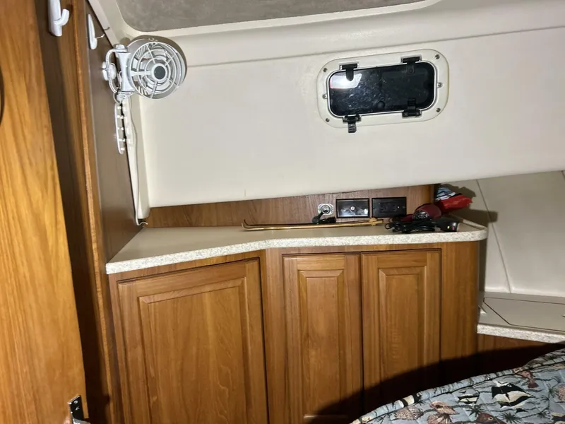 Slide: The Image of Mainship 350 1999 - 5897694