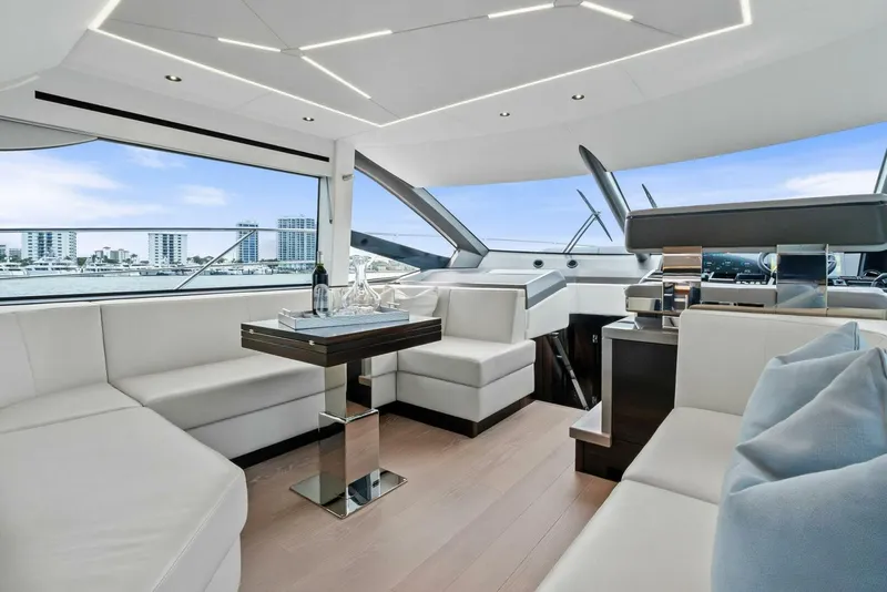 Slide: The Image of Sunseeker 55 Manhattan 2025 - 5900110