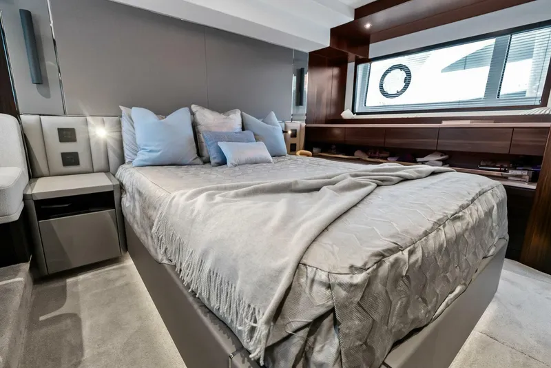 Slide: The Image of Sunseeker 55 Manhattan 2025 - 5900124