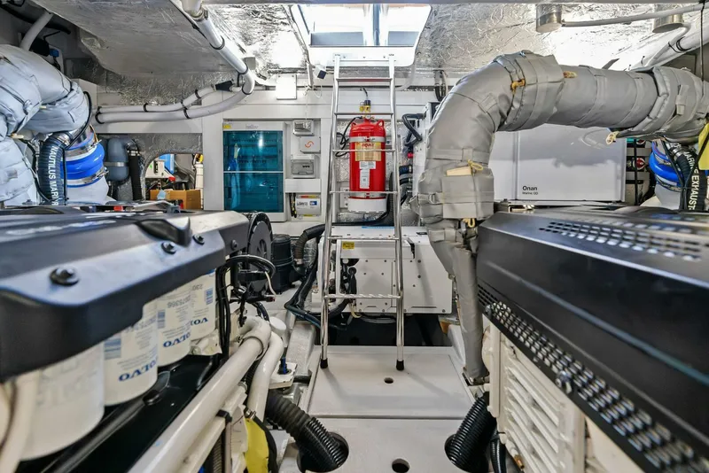 Slide: The Image of Sunseeker 55 Manhattan 2025 - 5900143