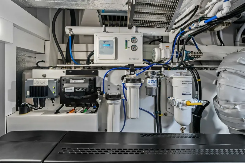 Slide: The Image of Sunseeker 55 Manhattan 2025 - 5900148