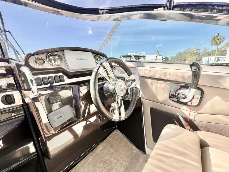 Slide: The Image of Regal 28 Express 2015 - 5893480