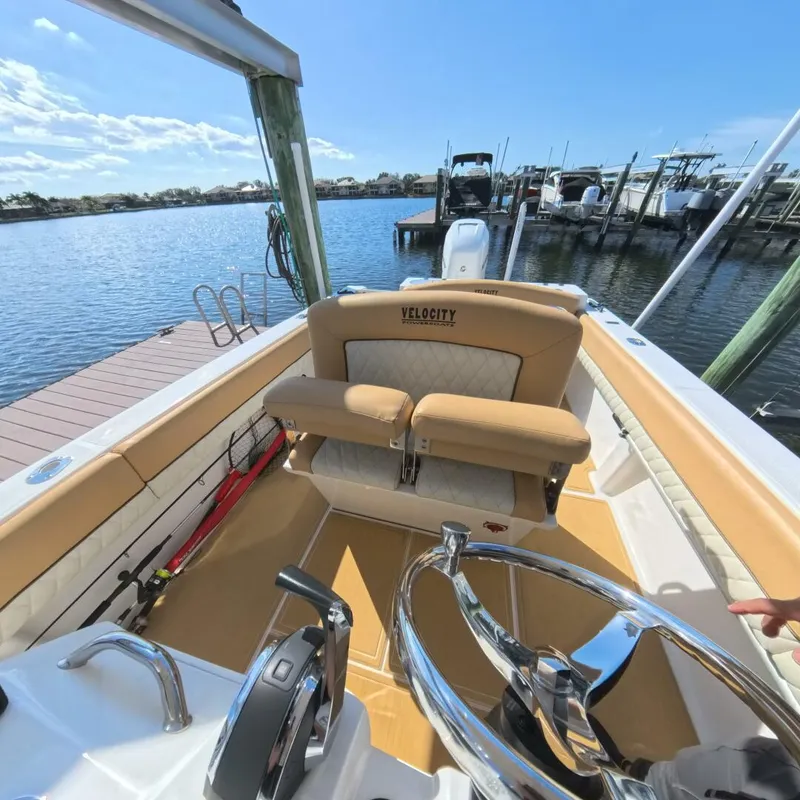 Slide: The Image of Velocity 262 CC 2020 - 5905534