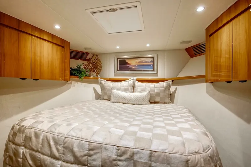 Slide: The Image of Viking 70 Convertible - Stateroom 2015 Viking 70 Convertible - Pipe Dreamer - 7651014