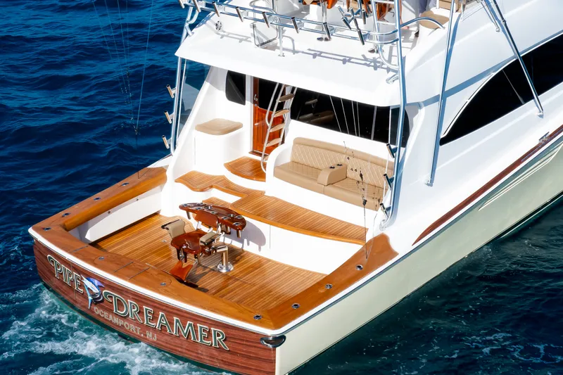 Slide: The Image of Viking 70 Convertible 2015 - 1