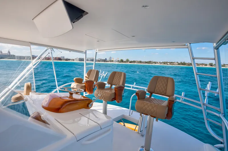 Slide: The Image of Viking 70 Convertible 2015 - 2