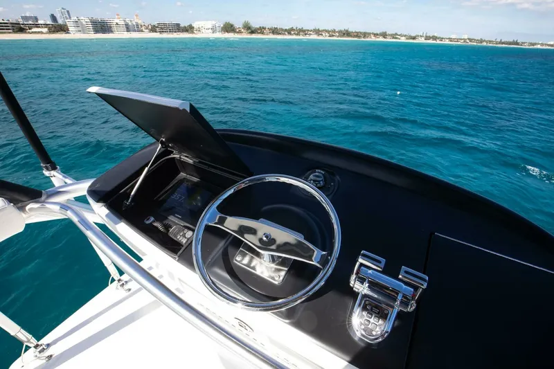Slide: The Image of Viking 70 Convertible - Tower Electronics 2015 Viking 70 Convertible - Pipe Dreamer - 7651027