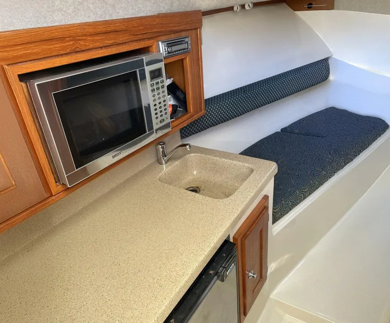 Slide: The Image of Albemarle 280 Express Fisherman 2007 - 5894515