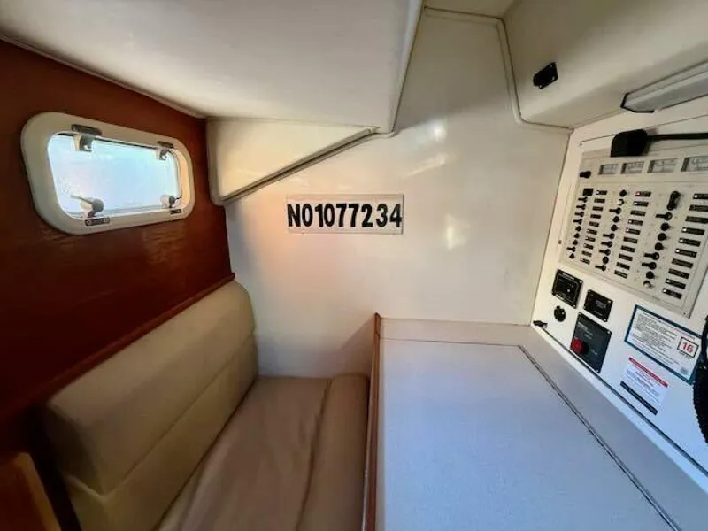 Slide: The Image of Caliber 40 LRC 1999 - 5895384