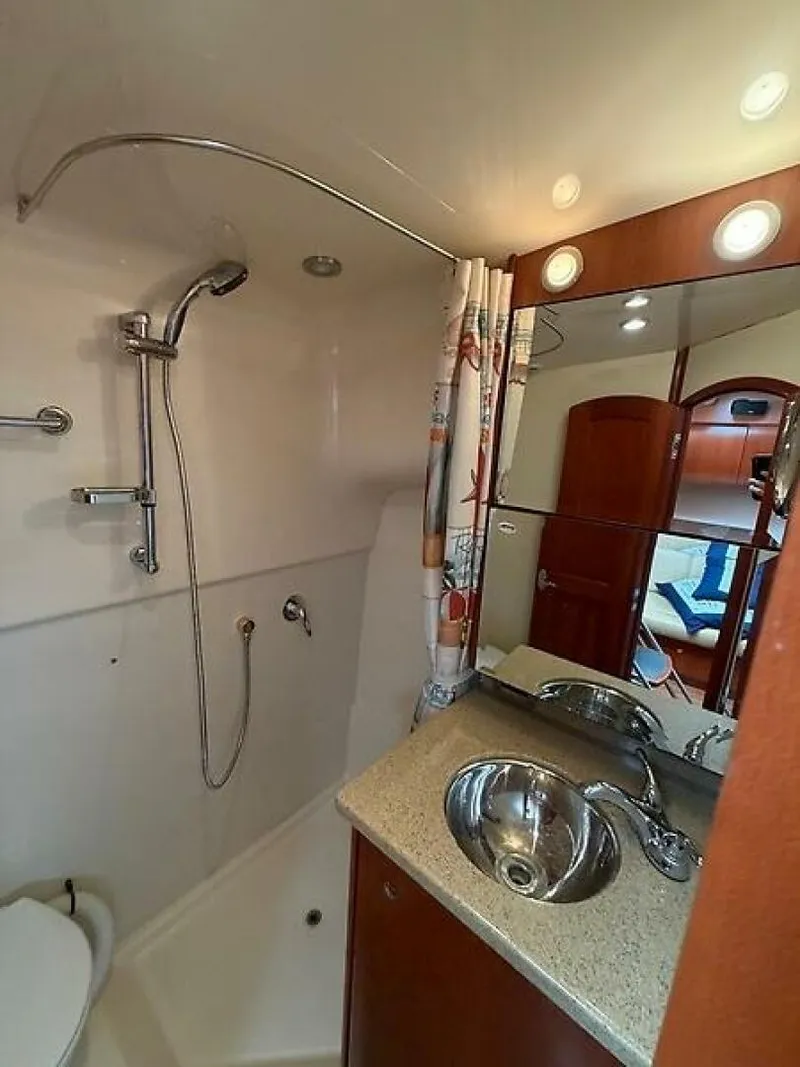 Slide: The Image of 0005534095 - 5895052