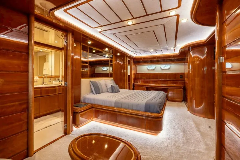 Slide: The Image of 2001 Ferretti 94 Raised Pilothouse - Dreamchaser -Master Stateroom 2001 Ferretti 94 Raised Pilothouse - Dreamchaser - 5895223