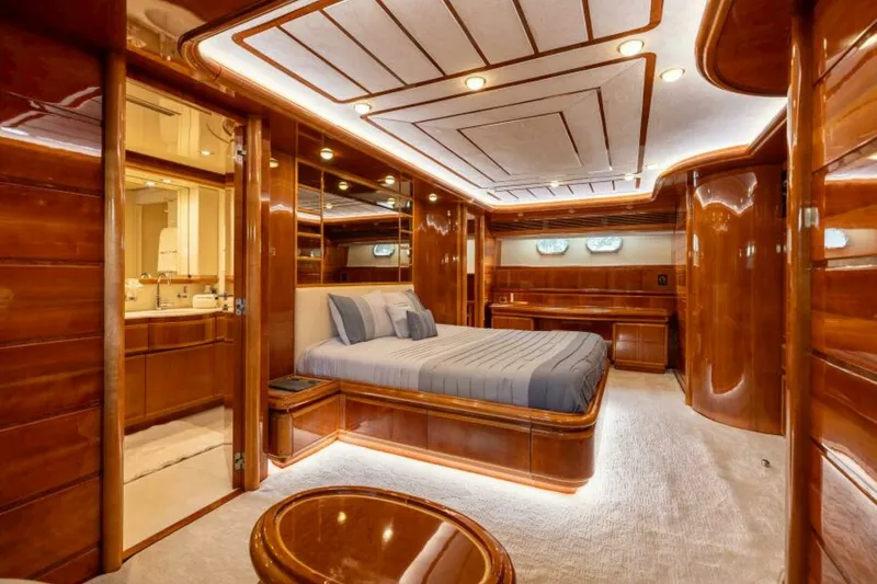 Slide: The Image of 2001 Ferretti 94 Raised Pilothouse - Dreamchaser -Master Stateroom 2001 Ferretti 94 Raised Pilothouse - Dreamchaser - 7650265