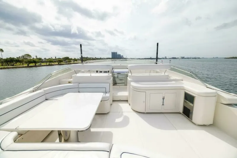 Slide: The Image of 2001 Ferretti 94 Raised Pilothouse - Dreamchaser -Flybridge 2001 Ferretti 94 Raised Pilothouse - Dreamchaser - 7650290