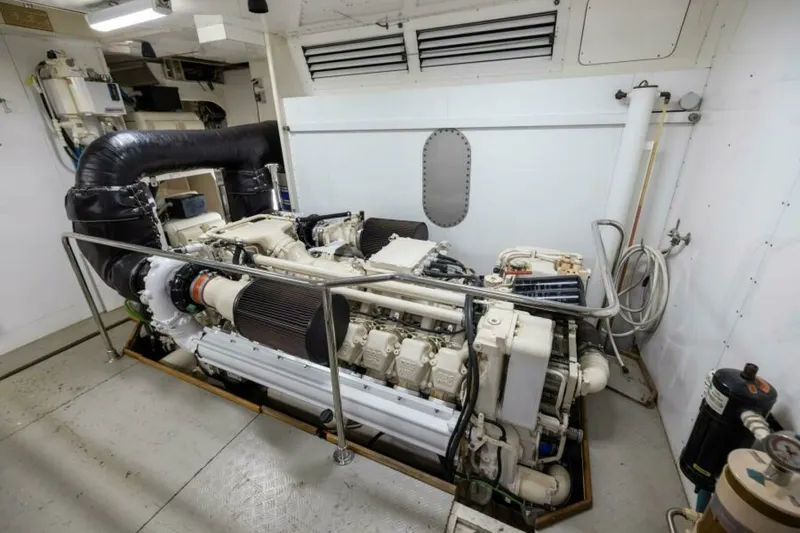 Slide: The Image of 2001 Ferretti 94 Raised Pilothouse - Dreamchaser -Engine Room 2001 Ferretti 94 Raised Pilothouse - Dreamchaser - 7650301